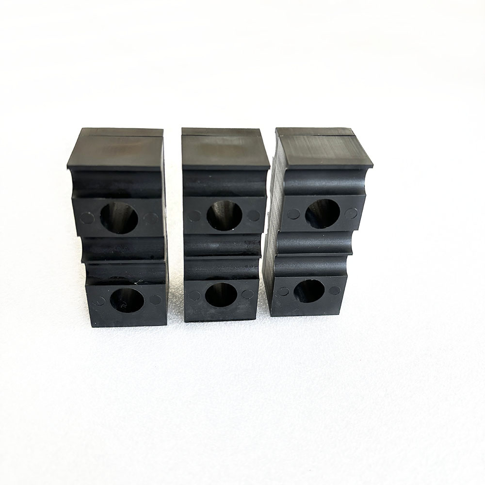 Double pipes seat 37761-15401 (3)